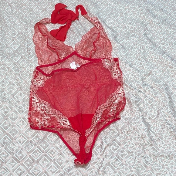Very Sexy’s Onesie Lingerie - Picture 4 of 5